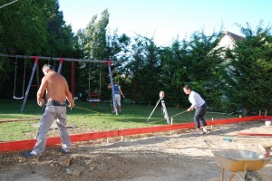 Marina aussi a participé aux travaux de coffrage