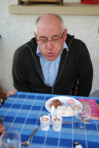 Gérard 63 ansçà se fête.