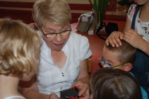 Remise de cadeaux.